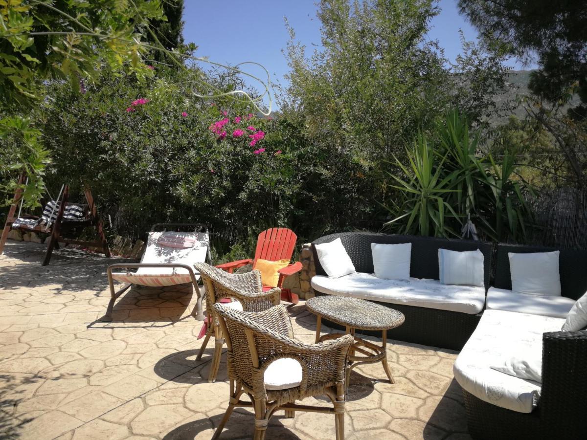 Villa Murgia Solanas  Exterior foto